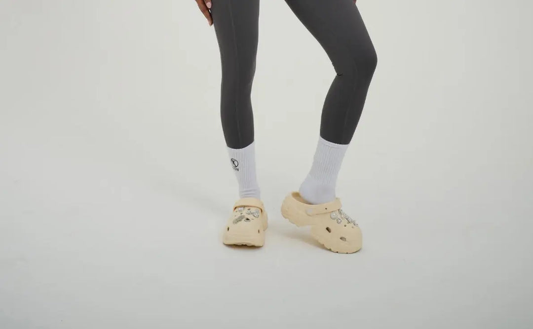 Lunar slides - Kitty Activewear