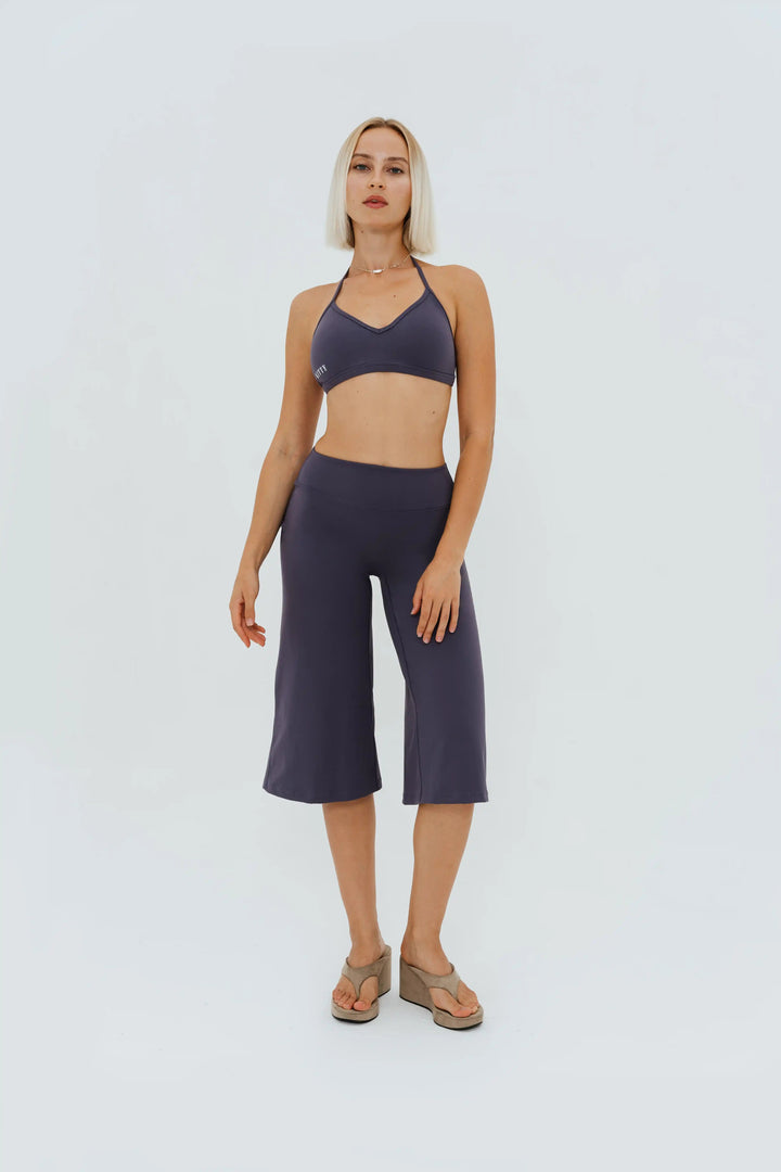 Sculpt Capri Flare Pants Kitty Activewear