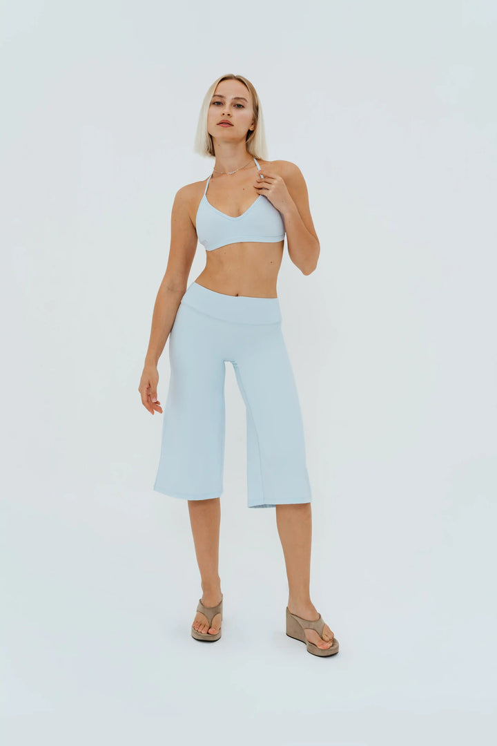 Sculpt Capri Flare Pants Kitty Activewear