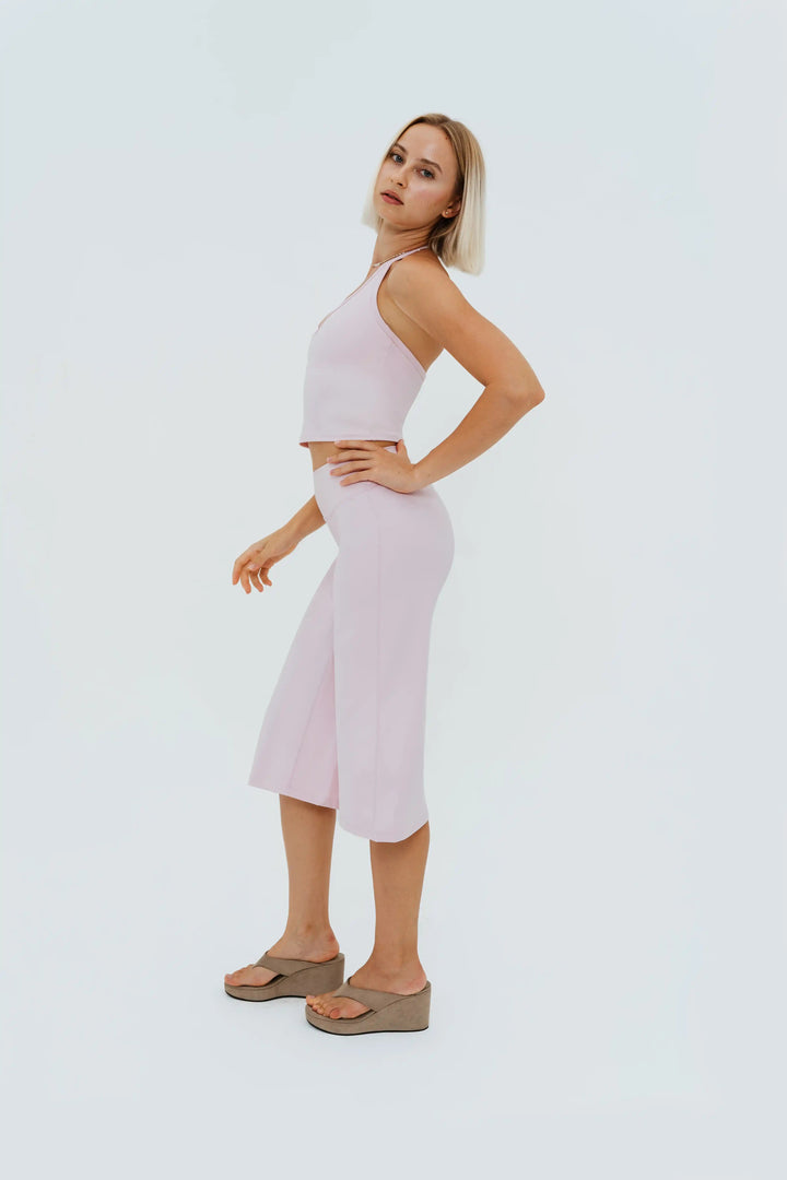 Sculpt Capri Flare Pants Kitty Activewear