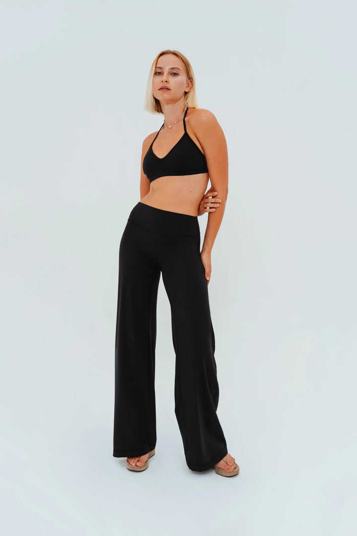 Sculpt Flare Leggings Kitty Activewear