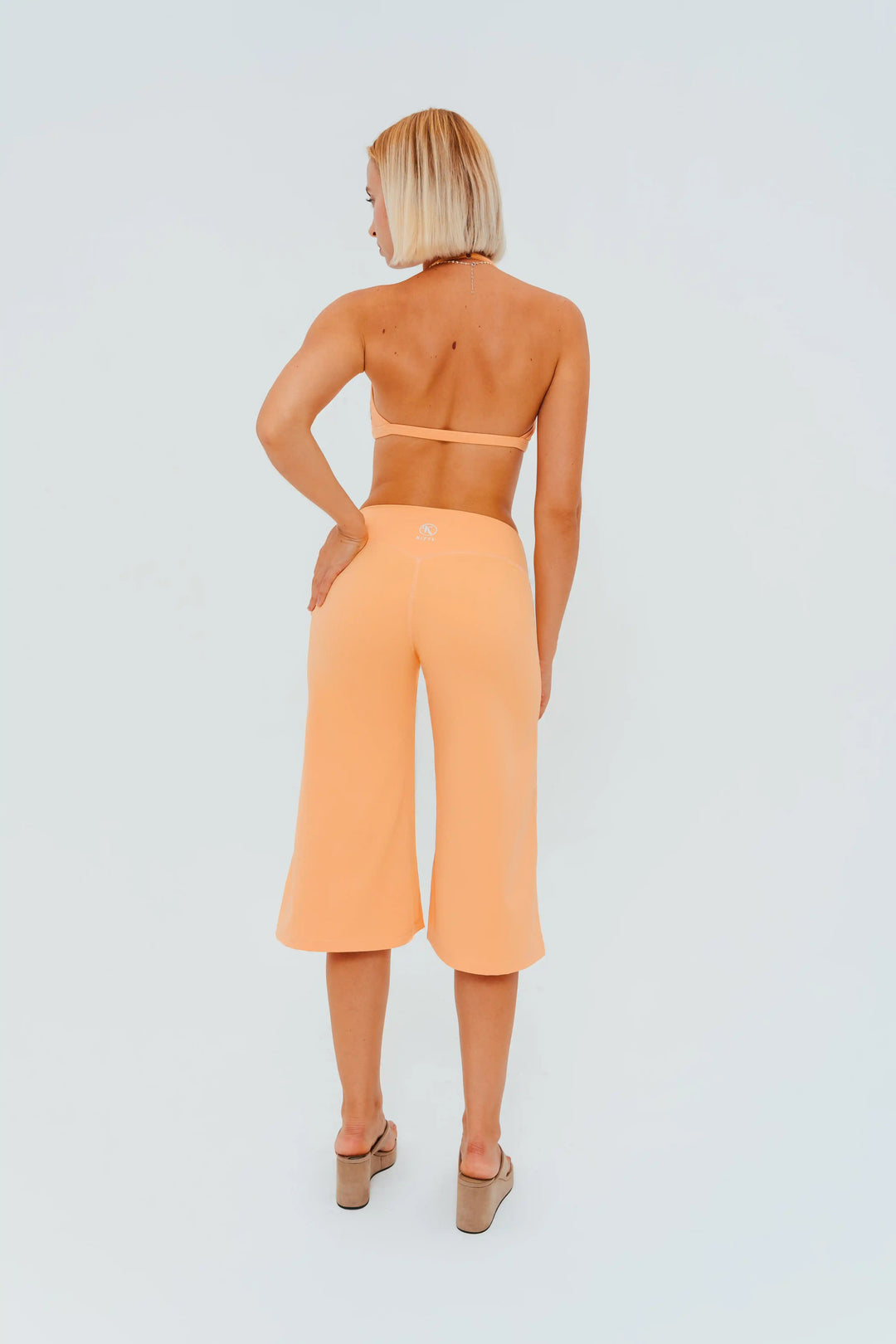 Sculpt Capri Flare Pants Kitty Activewear