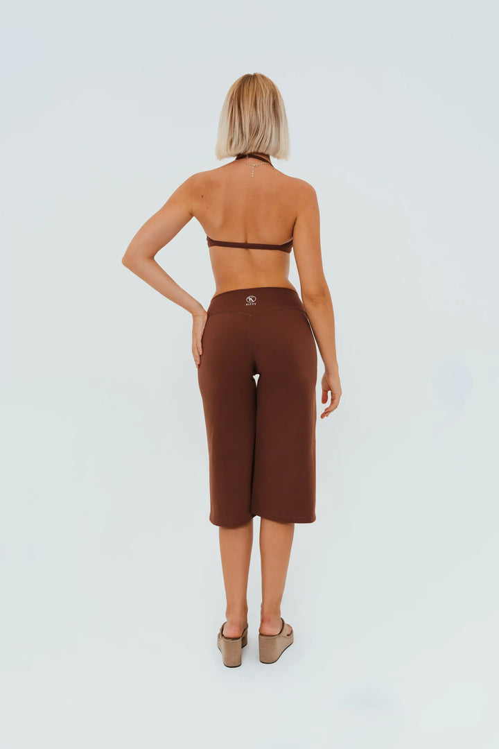 Sculpt Capri Flare Pants Kitty Activewear