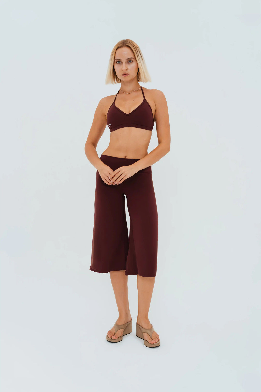 Sculpt Capri Flare Pants Kitty Activewear