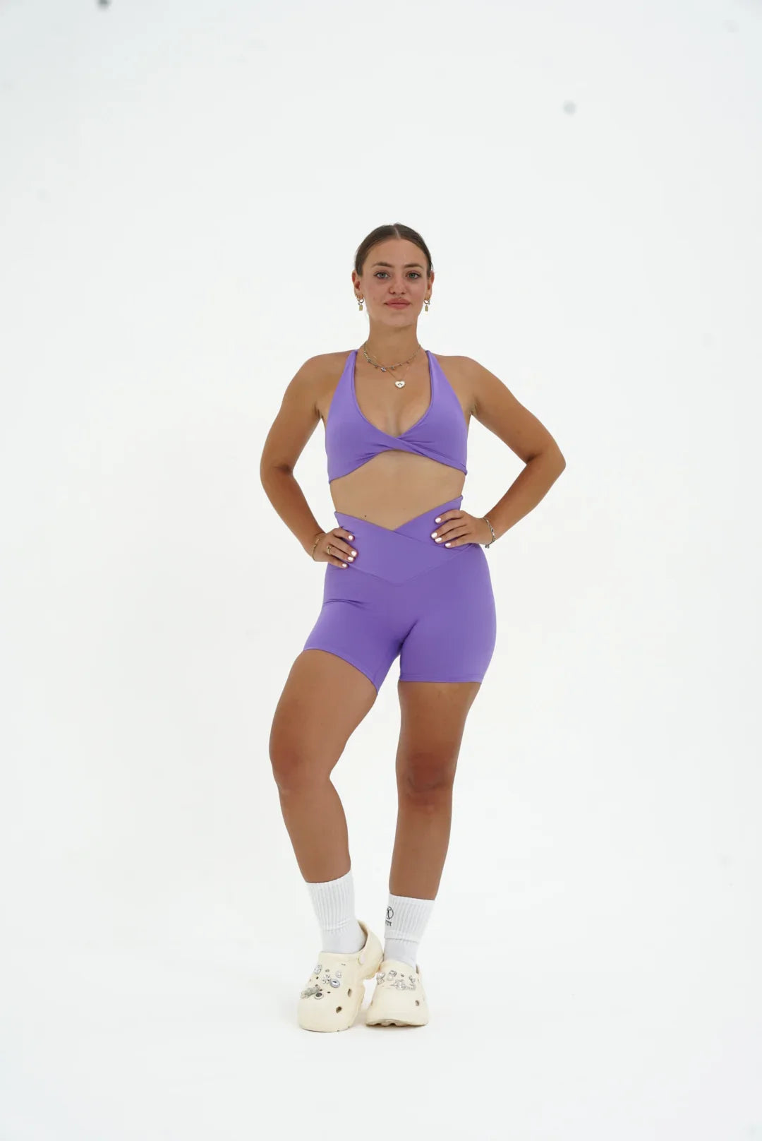 V Contour Short Kitty Activewear