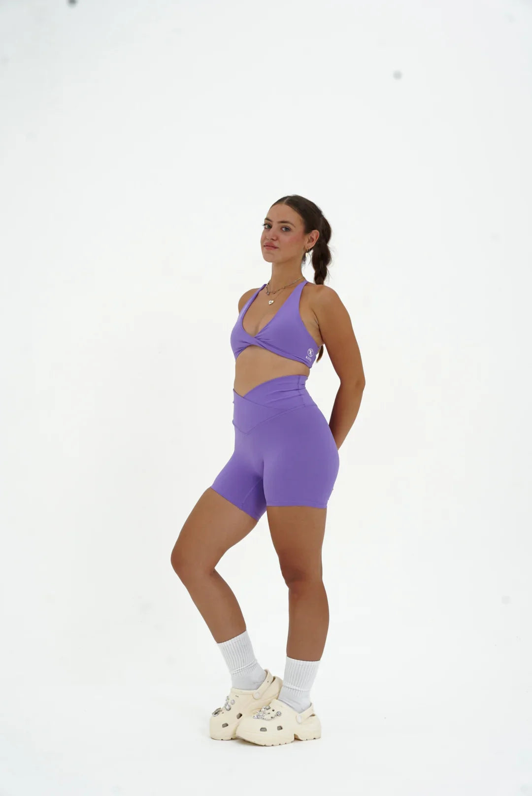 V Contour Short Kitty Activewear