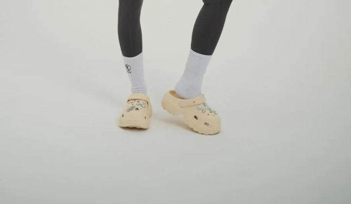 Lunar slides - Kitty Activewear
