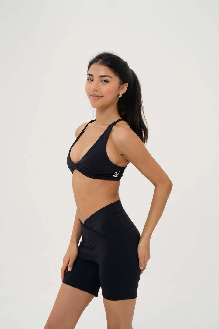Lexi Crop Black - Kitty Activewear